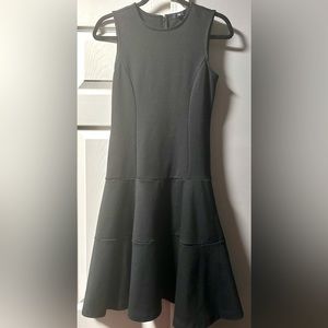 Gap Women’s Solid Black Dress Size 2